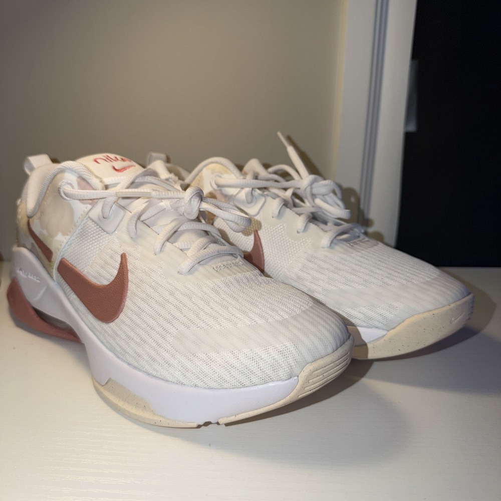 Nike Zoom Bella 6 PRM DZ1347 100 White Guava Ice Women's Shoes Size 9